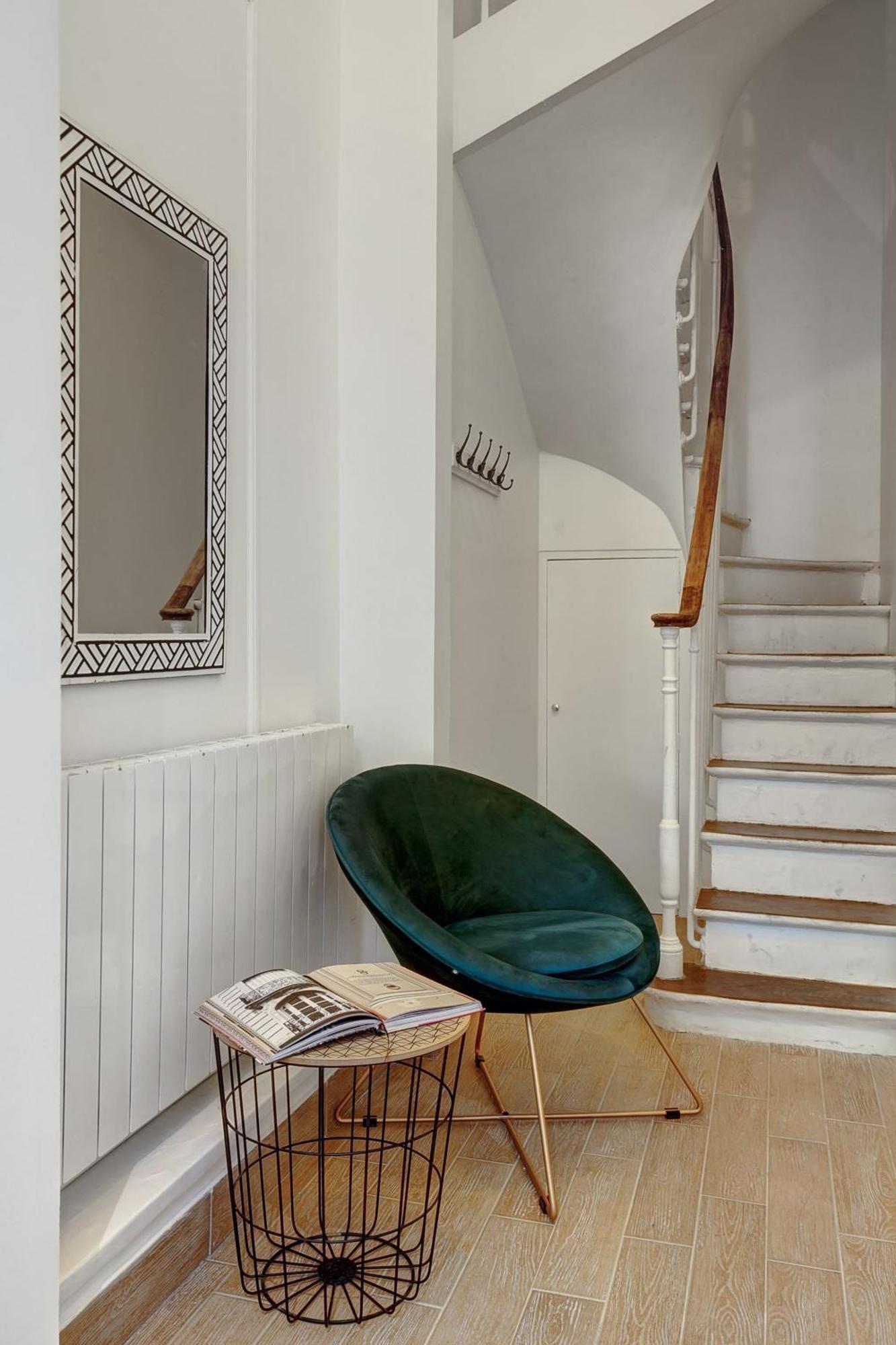 Champs-Elysees - 2Br With Balcony - Cityapartmentstay Париж Экстерьер фото