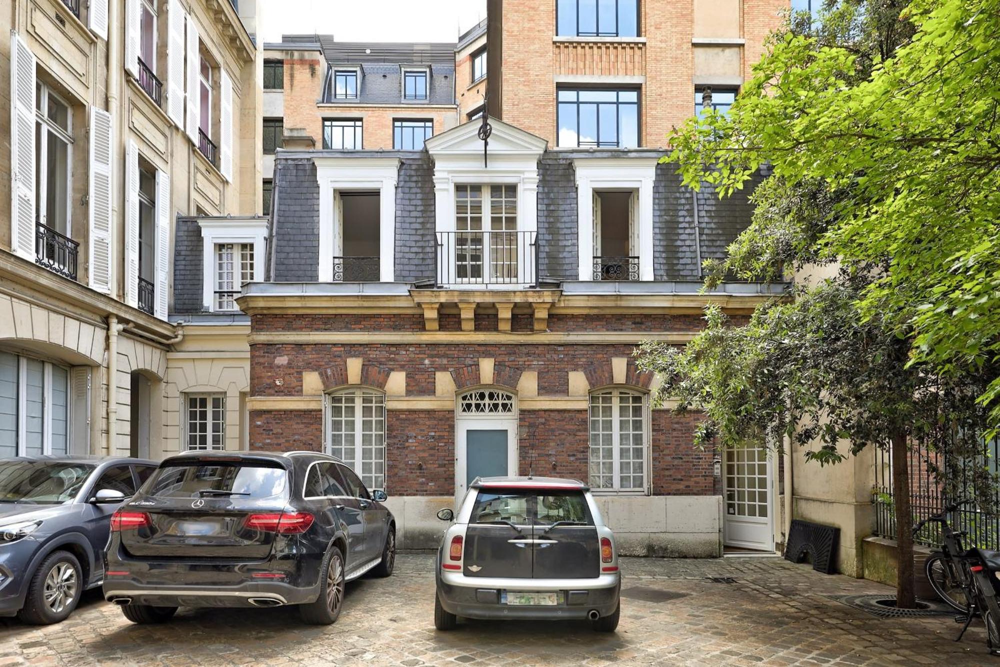 Champs-Elysees - 2Br With Balcony - Cityapartmentstay Париж Экстерьер фото